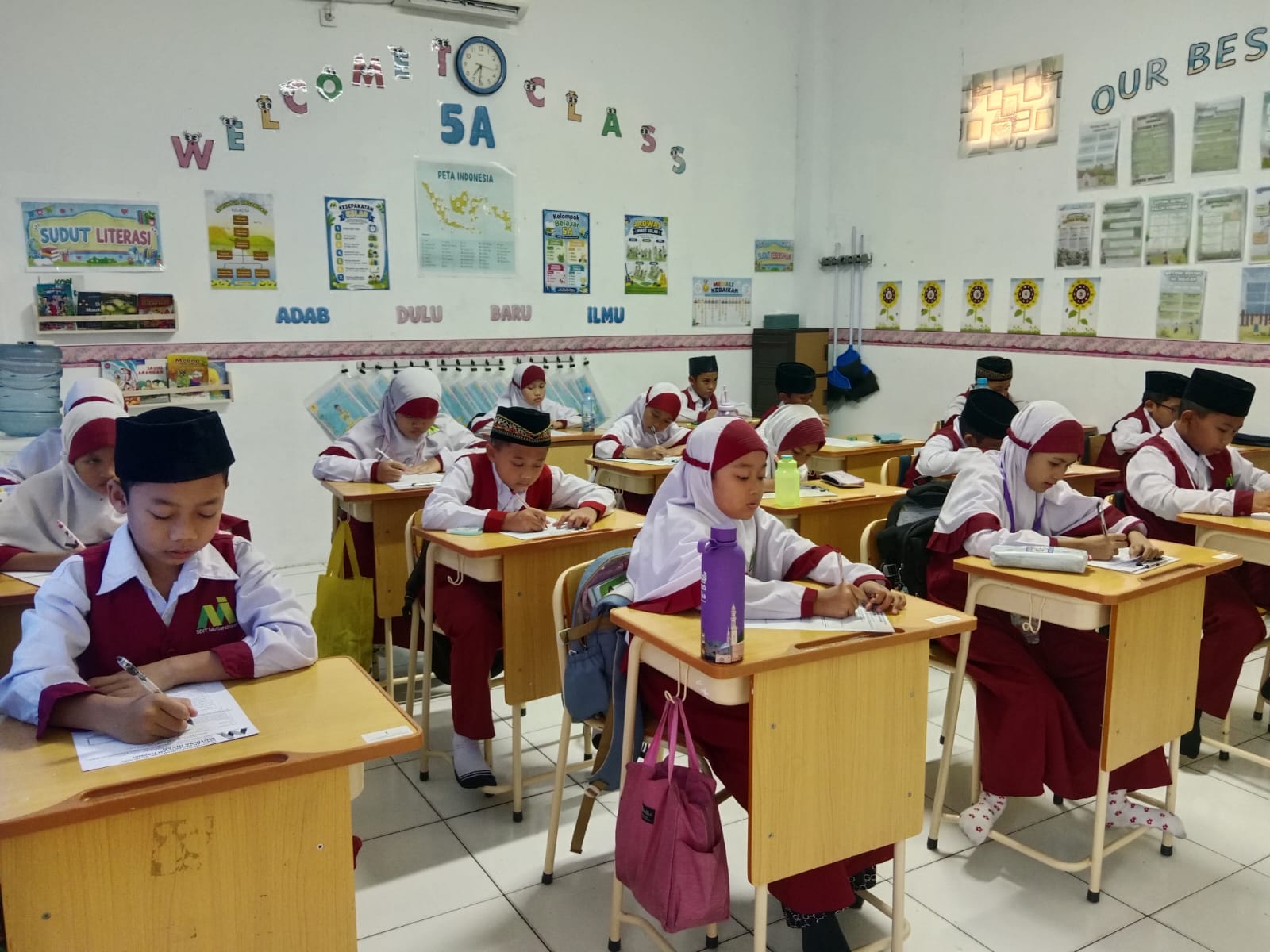 Gambar konten